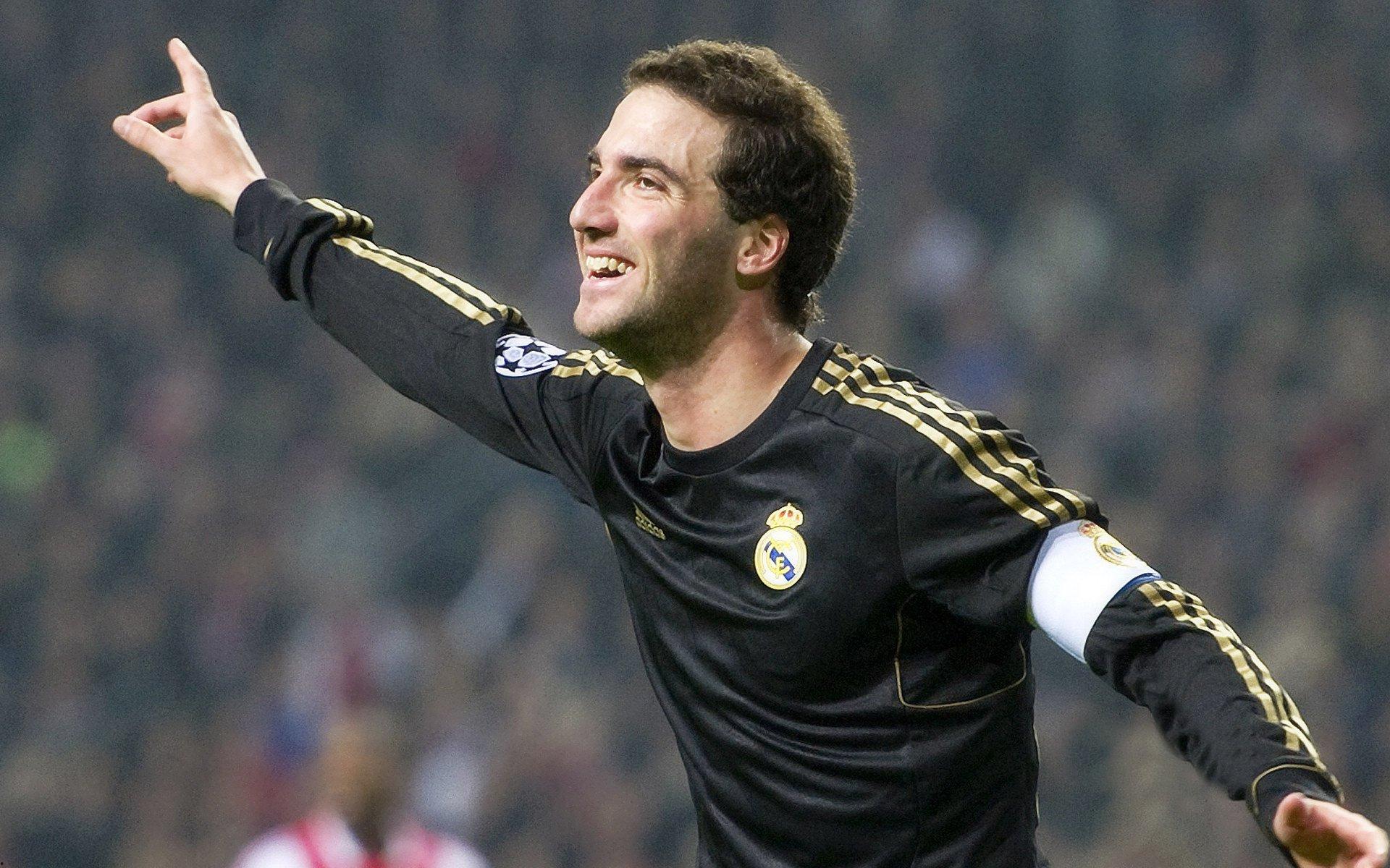 跳绳界的魔术师！张城玮世锦赛男子花样项目夺冠，高难度动作令人眼花缭乱