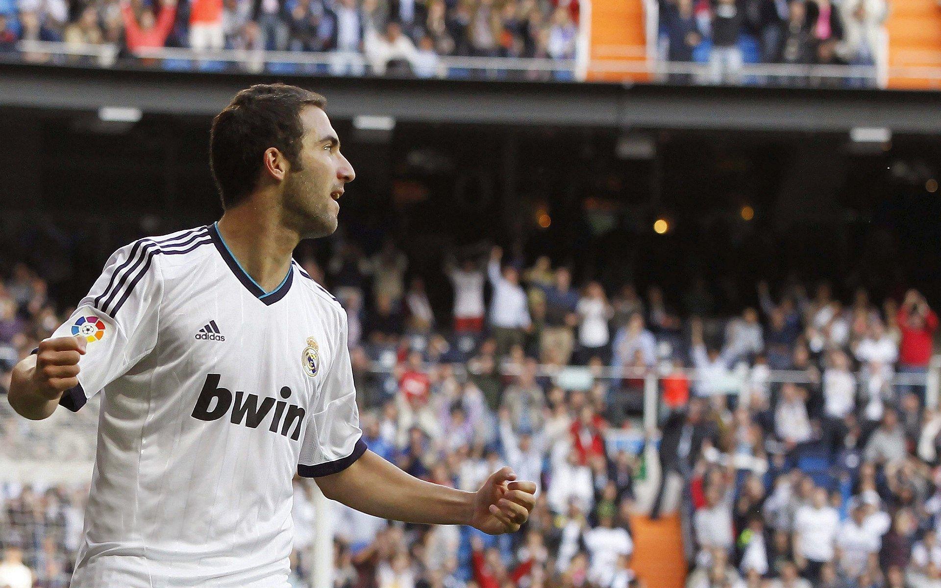 奥地利队迎历史性突破 队长阿拉巴坦言远未完美